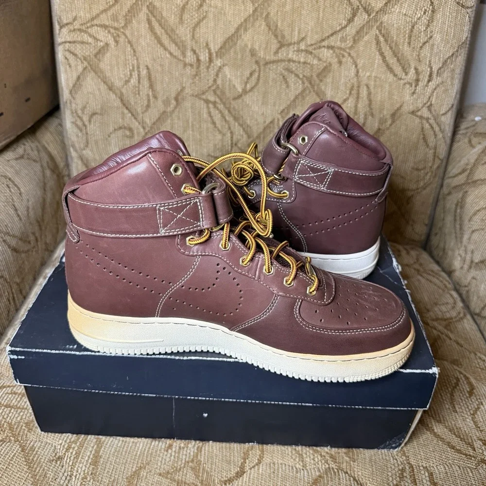 2010 NIKE AIR FORCE 1 High Premium Work Boot 386161-600 Size 9 W/‎ Box!